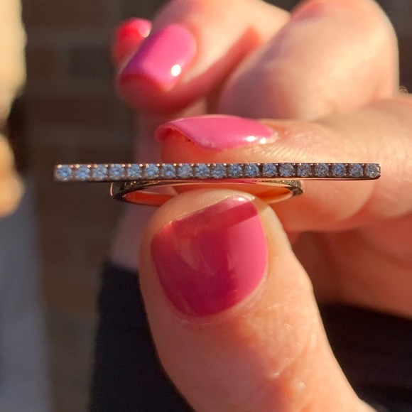Bloomingdales Diamond Rose Gold Bar Ring 🌸🌸🌸 - Picture 6 of 6